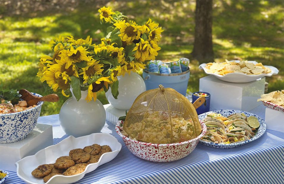 Food Tablescape for Tailgate